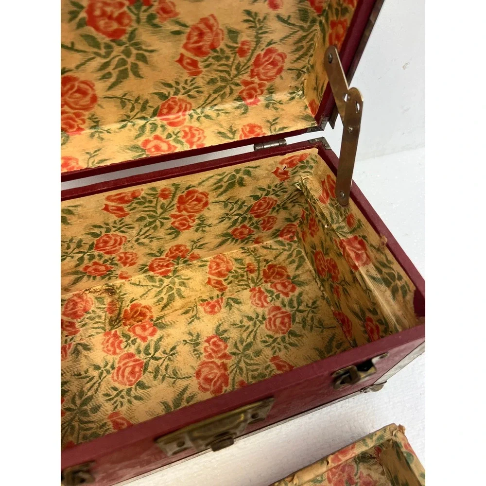 Vintage Dollhouse Steamer Trunk w Tray Miniature Wood Chest Box SALESMAN SAMPLE